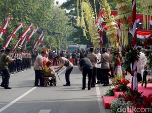 Pesan Kapolri Saat Pimpin Upacara Hari Juang Polri di Surabaya
