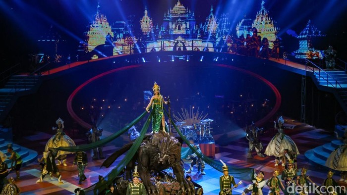 Pagelaran Sabang Merauke 2025 yang mengusung tema “Hikayat Nusantara” berlangsung megah di Indonesia Arena, Senayan, Jakarta, Jumat (22/8/2025).