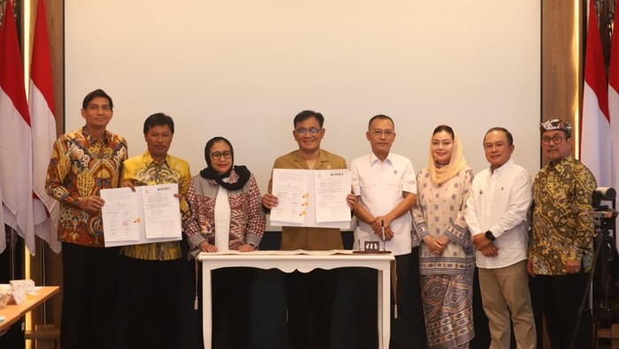 BP Taskin gandeng pemerintah daerah untuk menjalankan program Aglomerasi Percepatan Pengentasan Kemiskinan di wilayah aglomerasi Cirebon Raya