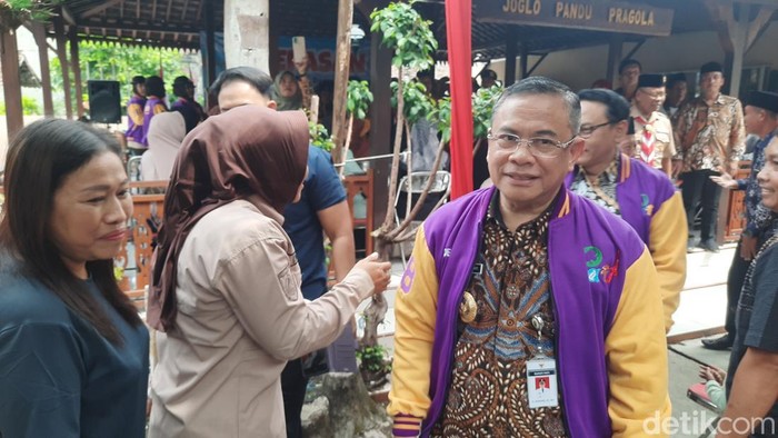 Bupati Pati Sudewo menghadiri pelepasan peserta Raimun Daerah XIII Kontingen Kwartir Cabang Pati, Jumat (22/8/2025).