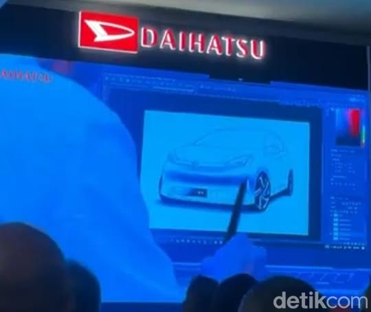 Daihatsu Ayla Listrik.