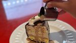 Resto Terbaru di Jaksel Punya Banh Mi hingga Mochi Cheesecake Teh Botol