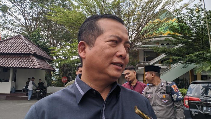 Gubernur NTB, Lalu Muhamad Iqbal, saat ditemui di Mataram, Jumat (22/8/2025). (Ahmad Viqi/detikBali)