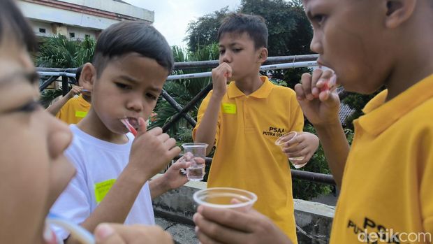 IDGAI menggelar sosialisasi pencegahan penyakit gigi pada anak-anak. Sebanyak 180 anak di Jakarta Timur mendapatkan edukasi terkait kesehatan gigi.