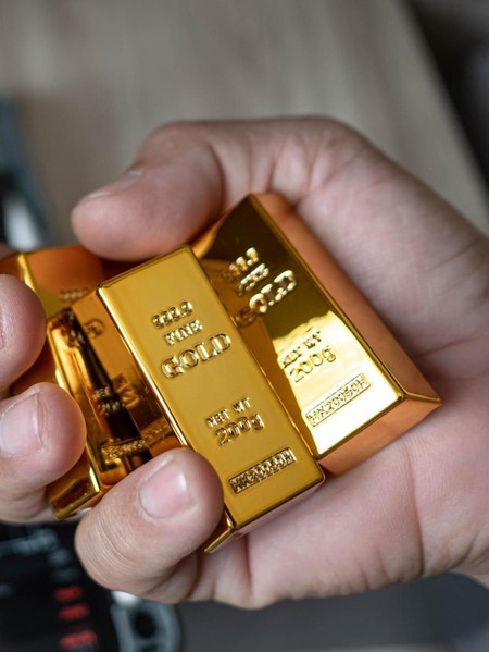 Kisah Pria 15 Tahun Nabung Emas, Berakhir Dijual Ibu untuk Nikahan Adik