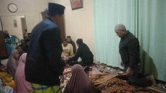 Jasad pria di OKU yang gantung diri di rumah
