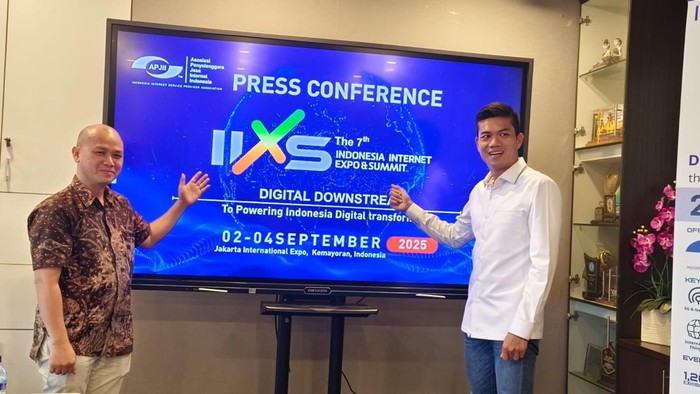 Hilirisasi digital, pemerataan akses internet, hingga tantangan kecerdasan buatan (AI) menjadi isu strategis dalam perjalanan transformasi ekonomi Indonesia.