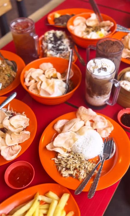 Kuliner enak di Bukit Duri.