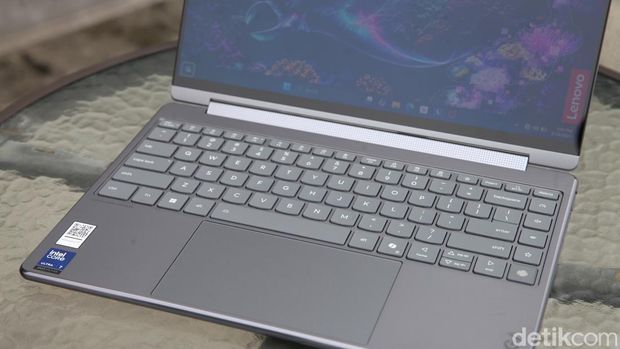 Lenovo Yoga 9i 2-in-1 Aura Edition