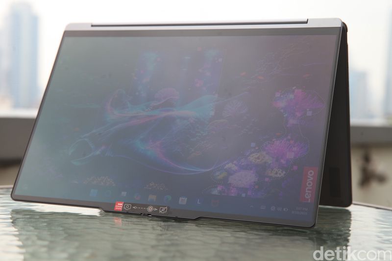 Lenovo Yoga 9i 2-in-1 Aura Edition