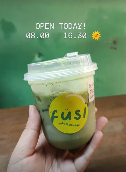 gerai matcha di dalam area pasar