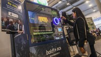 BCA Expo 2025 menghadirkan tawaran produk dan layanan keuangan terintegrasi bagi nasabah. Berbagai promo dan solusi perbankan ditawarkan untuk mendukung kebutuhan gaya hidup modern. 