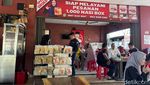 Puas Kenyang! Makan Soto Betawi Legendaris di Jaksel