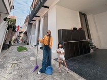 Moana Anak Ria Ricis Jadi Ibu Kos!