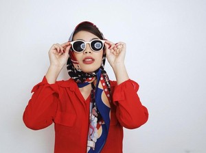 Bingung Cara Styling Scarf? Ini 4 Tips biar Look Makin Chic & Elegan!
