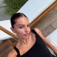 Meski terlihat punya semuanya, kehidupan Thylane tak selalu bahagia. Pada 2021, ia diketahui pernah menjalani beberapa operasi karena komplikasi kista ovarium. Dari pengalaman ini, saya belajar bahwa ketika tubuh terasa sakit, jangan biarkan begitu saja dan rawatlah. kamu harus bertemu dokter yang berbeda sampai beberapa dari mereka menemukan masalahnya dan menyembuhkannya. Rasa sakit apa pun, bahkan yang kecil sekalipun, dapat menyembunyikan sesuatu yang jauh lebih penting,” katanya pada DailyMail. Foto: Instagram Thylane Blondeau