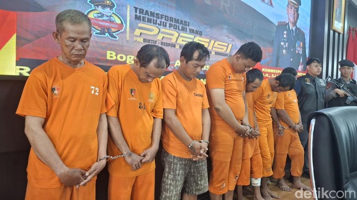 Tiga pelaku pencopetan yang mencuri HP wanita saat berolahraga di jalur SSA Kota Bogor ditangkap. Polresta Bogor Kota juga menangkap pencopet hingga penadah. (M Sholihin/detikcom)