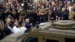 Trump Sambangi Fasilitas Operasional Kepolisian Taman AS Anacostia di Washington