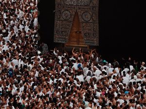 15 Juta Umat Islam Umrah pada Kuartal Pertama 2025
