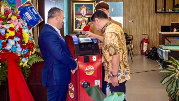 Brinks dan Alfamart pasang 1000 mesin DRS.