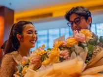 Momen Cinta Brian Temani Gisel ke Acara Film: Saling Tatap-Mau Dijewer