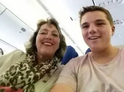 Foto Momen Tepat Sebelum Tragedi, Bikin Merinding Saat Dilihat Lagi