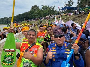 Kayuah, Jalur Raga Bhayangkara Kampanyekan Pelestarian Alam di Pacu Jalur