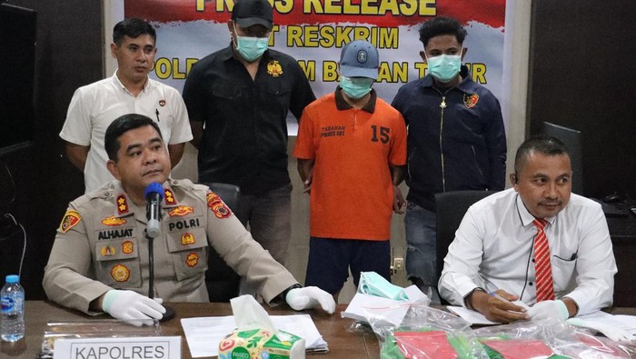 Kepa SD di Seram Bagian Timur inisial IS (40) ditetapkan tersanka persetubuhan anak.