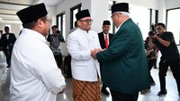 Dahnil menyebut Indonesia kini menghadapi dua titik ekstrem dalam menjaga kedaulatan. Pertama, munculnya ide agnostik negara yang menganggap keberadaan negara tidak penting. Kedua, radikalisasi agama yang memandang segala hal terkait negara sebagai berhala.