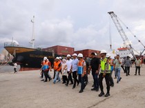 Rencana Buka Rute Pelayaran ke Malaysia, Mualem Cek Pelabuhan Krueng Geukueh