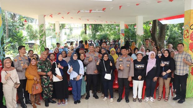 Polsek Metro Menteng gelar 'Jumat Curhat Plus'