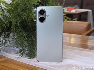 Wujud Tecno Spark Go 2, HP Harga Rp 900 Ribuan Mirip S25 Edge