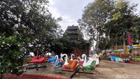 Fasilitas bermain anak yang ada di Waduk Darma Kuningan