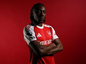 Telepon dari Eze yang Yakinkan Arsenal