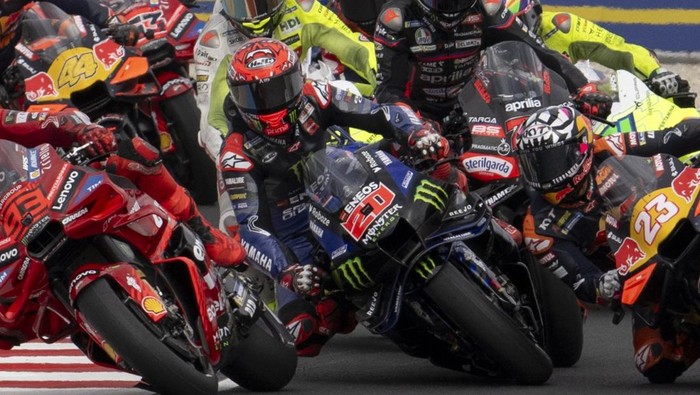 Fabio Quartararo terjatuh saat sprint race MotoGP Hungaria