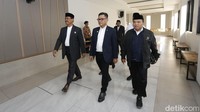 Ia juga menyoroti tantangan yang dihadapi bangsa, mulai dari rivalitas global, ancaman siber, krisis pangan dan energi, hingga disinformasi yang bisa menggerus rasa nasionalisme.