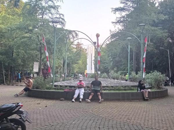 Ini Pabrik Oksigen yang Teduh di Bekasi, Hutan Kota Patriot Bina Bangsa