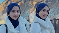 Potret Kayla Atmaja berhijab, yang bakal kuliah fakultas manajemen bisnis internasional. (Foto: dok Instagram kaylatmaja)