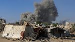 Kota Gaza Diselimuti Asap Setelah Serangan Israel