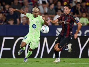 Flick Akui Levante Kasih Pelajaran Penting buat Barcelona