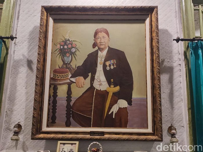 Lukisan Bupati Cianjur ke-10 Raden Adipati Aria Prawiradiredja II