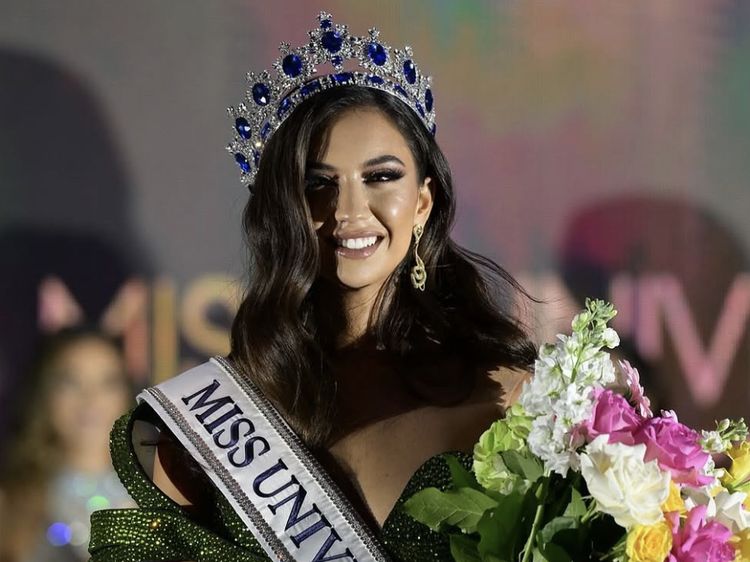 Foto Miss Universe Israel 2025 yang Dijuluki Miss Genosida