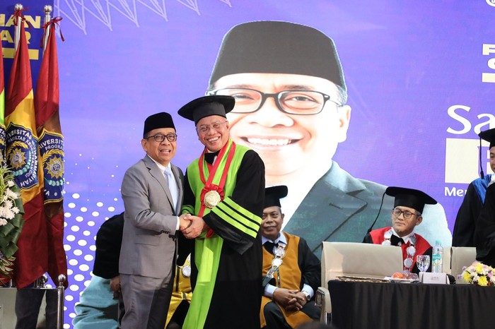 Kubur Cita-cita Insinyur, Sukadiono Malah Jadi Guru Besar Fisiologi Olahraga
