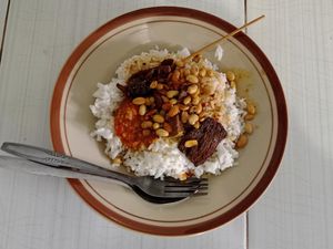 Mencicipi Nasi Kotaraja, Kuliner Legendaris di Lombok Timur