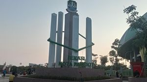 Piknik dan Joging Gratis di Plaza Patriot Candrabhaga Taman Kotanya Bekasi