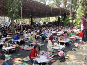 Ramai! 800 Anak Ikuti Lomba Mewarnai Pekan Seni Anak Pintar Indonesia di Solo