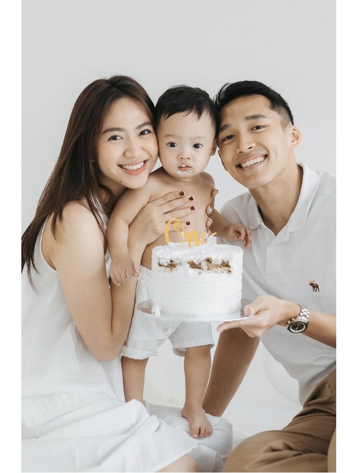 Shanju dan Jonatan Christie Shanju dan Jonatan Christie