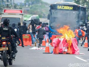 Kalau Pasar Panik karena Kerusuhan, Kita yang Bayar Mahal: Ini Penjelasannya