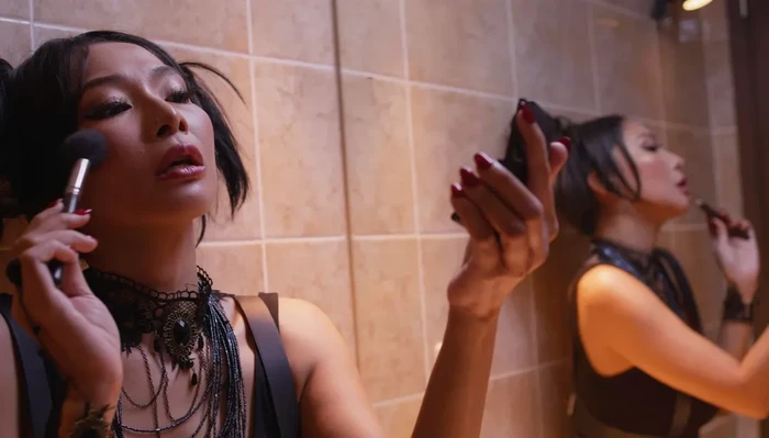 Dita Meichan Dita Meichan, mantan personel Duo Maia, kembali dengan single Dunia Malam. Ia hadir dengan realitas kehidupan malam dan perjuangan batin.