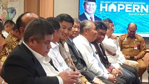 Hari Perumahan Nasional, Ara Bagi-bagi Penghargaan ke Tokoh dan Menteri